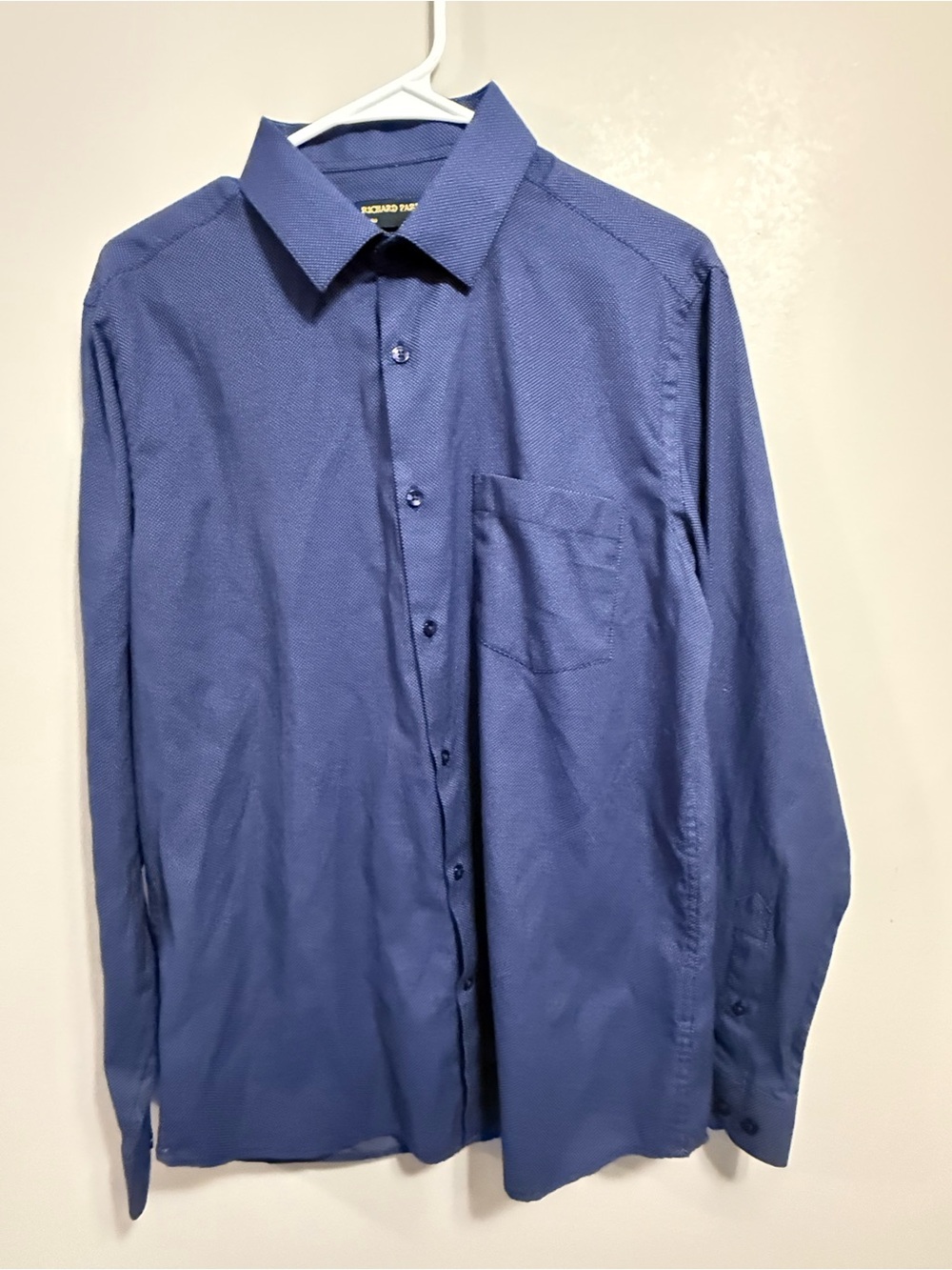 Men's Blue Long-Sleeve Dress Shirt with Point Collar - Picture 2 of 13